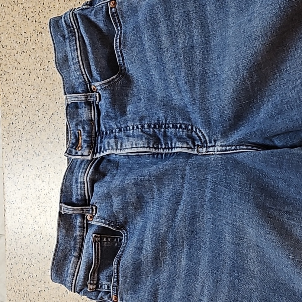 Express Mom Jeans - Picture 5 of 9